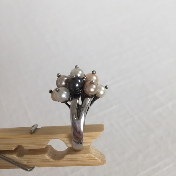 Sterling Silver Pearl Cocktail Ring - Picture 8 of 9